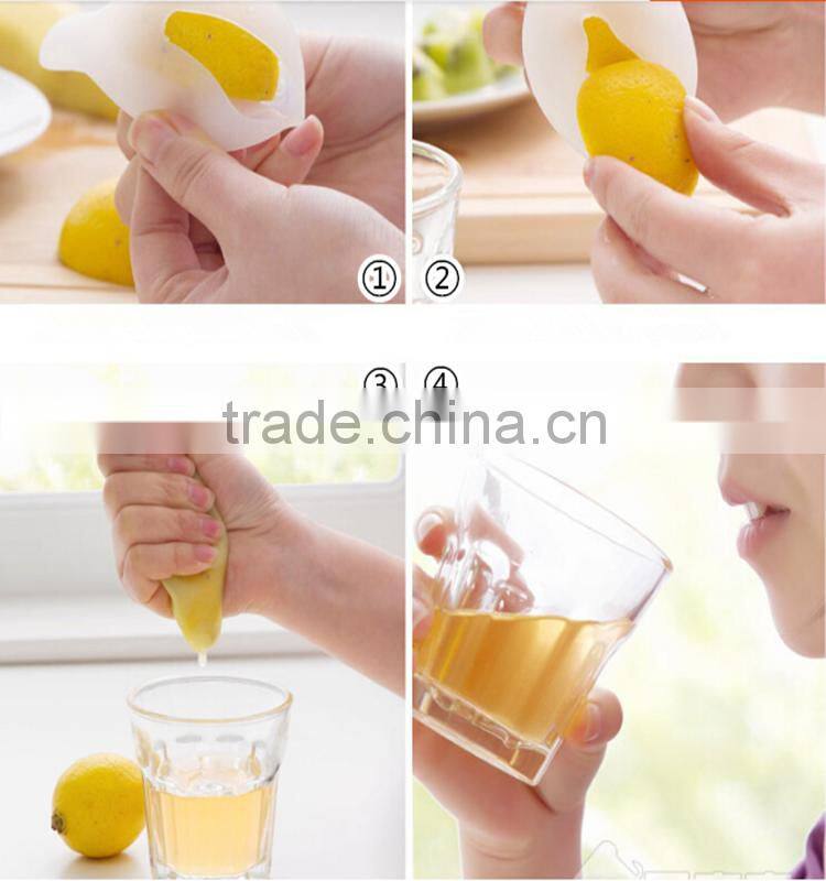 2016 new arrival home use hand press healthy portable mini squeezer