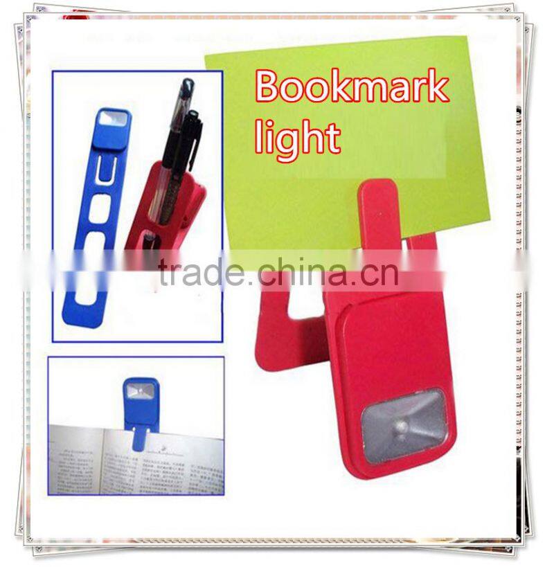 Plastic novelty design hot sale good quality power folding bookmark light
