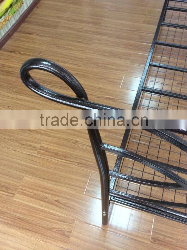 Twin Size Black Metal Bed