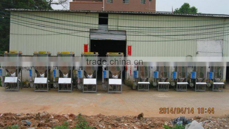 China supply plastic shower mixer/portable concrete mixer with plastic drum