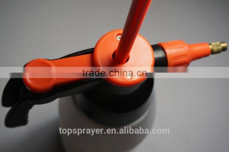 1.5L high quality garden and farm spray pressure sprayer in ZHE JIANG TAIZHOU