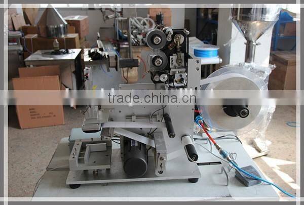 Flat Bottle Label Printing Machine,Semi Automatic Labeling Machine with Date Printer
