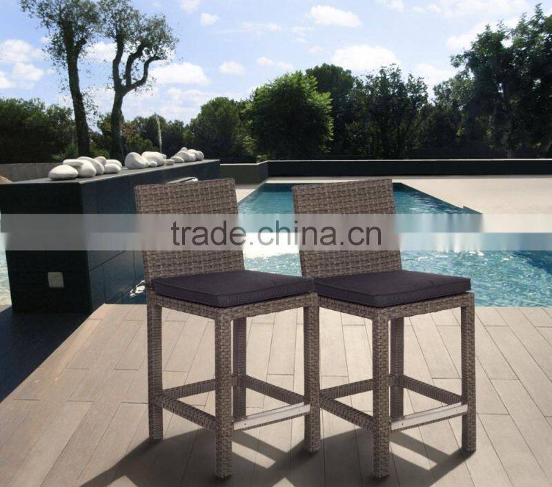 5 Pieces Synthetic Rattan Outdoor Bar Stool Set