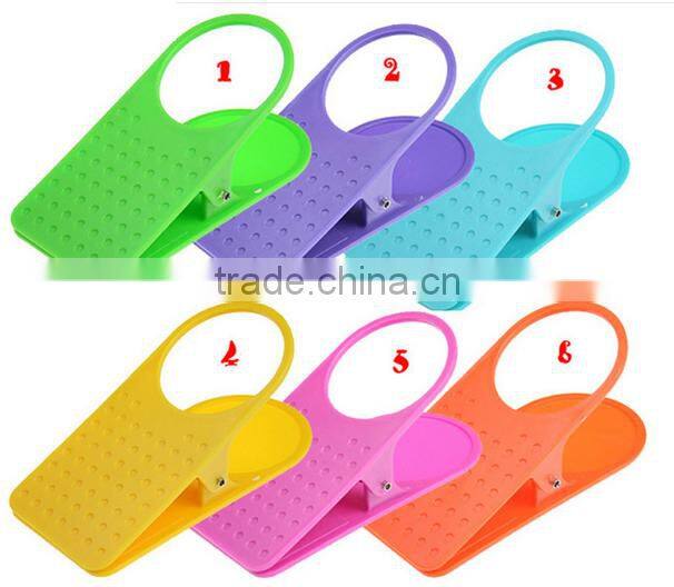 Creative Cup / Bottle Holder Clip used for Desk or Table , Mixed colors
