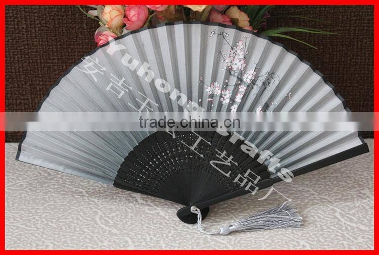 Anji Yuhong Factory handmade gift crafts fan