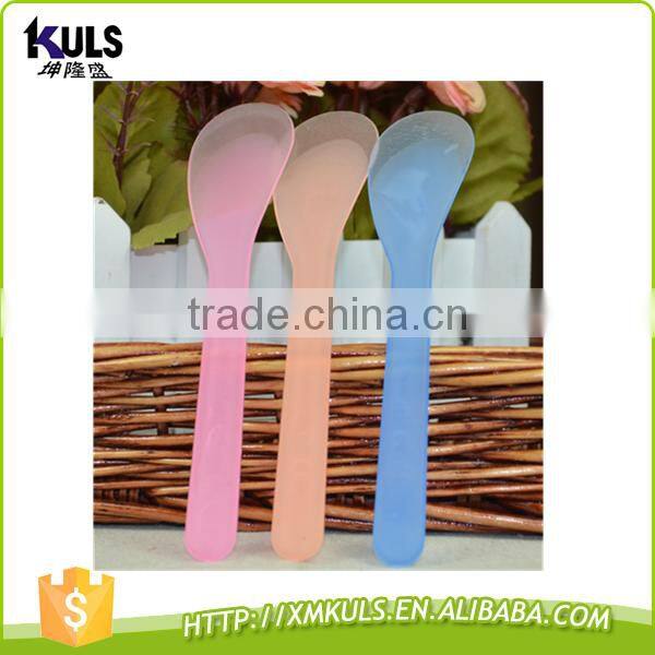 Custom colorful plastic spoon for children