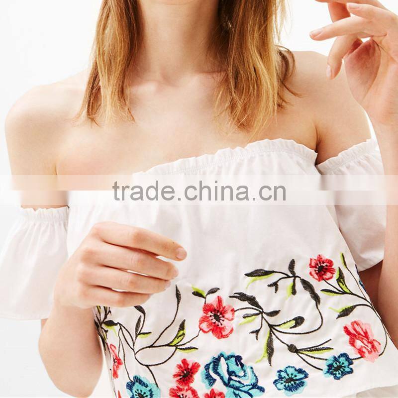 2017 OEM woman floral embroidery sexy off-the-shoulder top