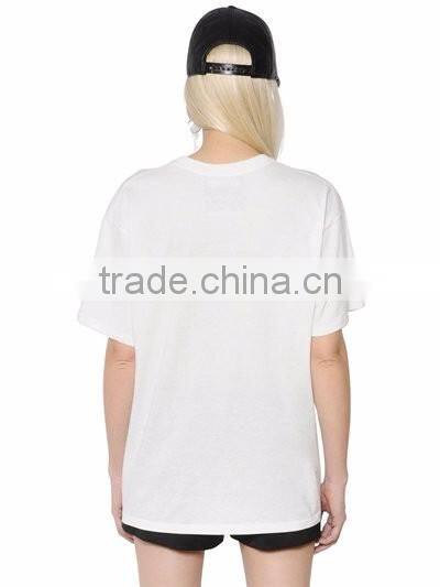 100% cotton Round neck t-shirt for women with bear print pattern