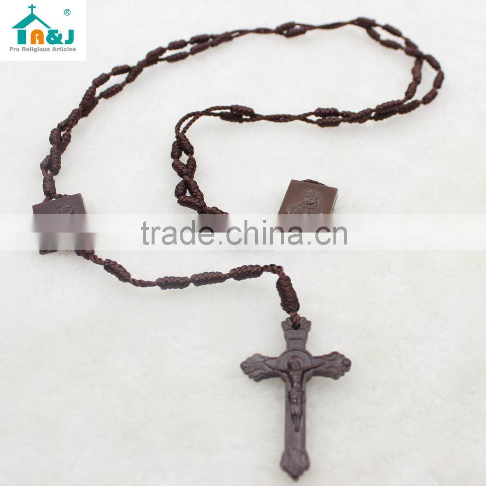 Passed SGS Test round sacred heart of jesus scapular pendant Custom wholesale