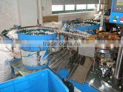 transprent red lotion pump(on-off)