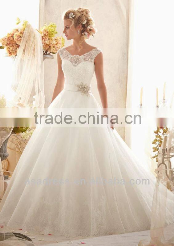 2014 New Fashion Classic Chantilly Lace on Tulle with Wide Hemline and Satin Waistband Sexy Wedding Night Dresses (WDBG-2607)