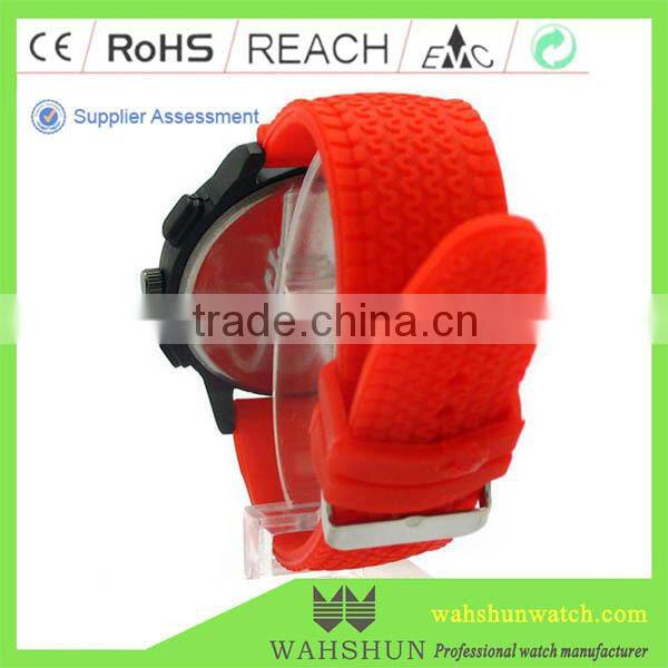 Fashion silicone band alloy promotion wristwatch stainless steel back cover