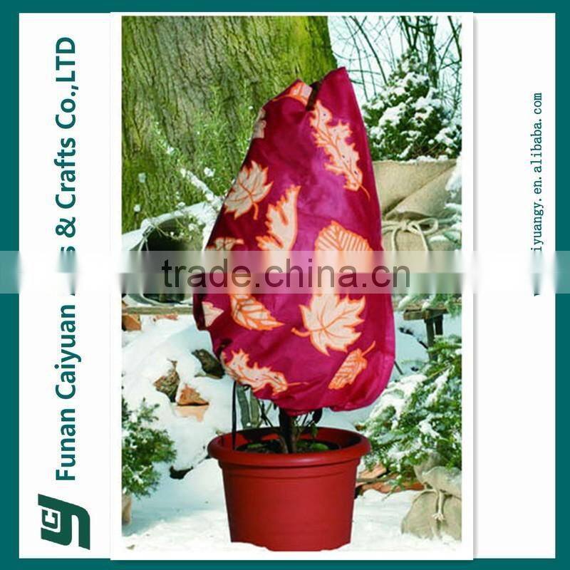 Red PP non-woven garden plant cover
