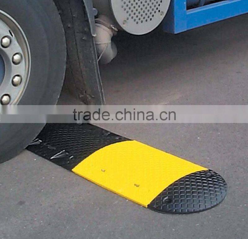 rubber speed bump for traffic safety