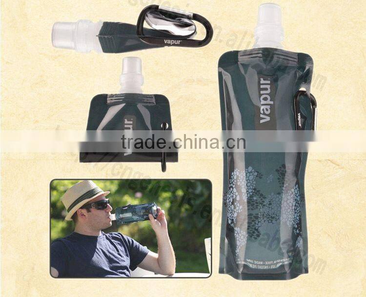 2016 innovative foldable trigger spray bottle with clip