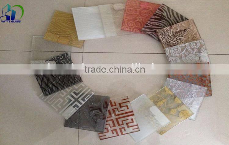 Qingdao Vatti manufacturer Top quality and best price pattern glass/clear wired patterned glass