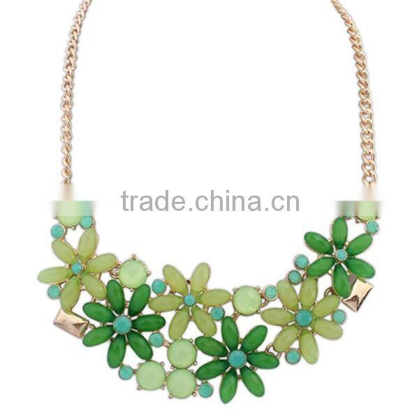 2016 wholesale fashion fresh flower statement necklace