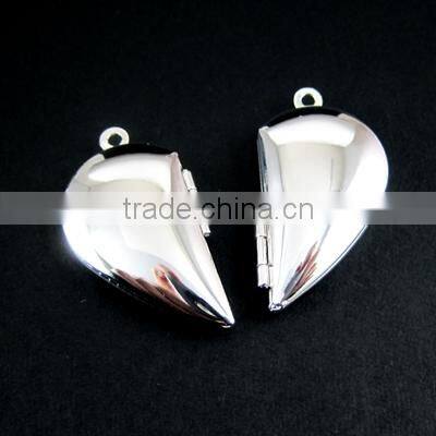 29MM silver plated brass lovers' heart locket pendant charm,vintage heart love photo locket 1132008