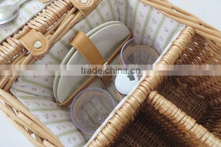 2017 new design wicker wine picnic basket for 2 person