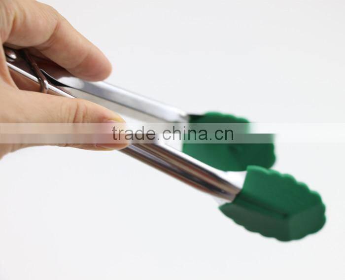 Heat Resistant Silicone Food Tongs Kitchen Tongs ,Silicone Function of food tongs