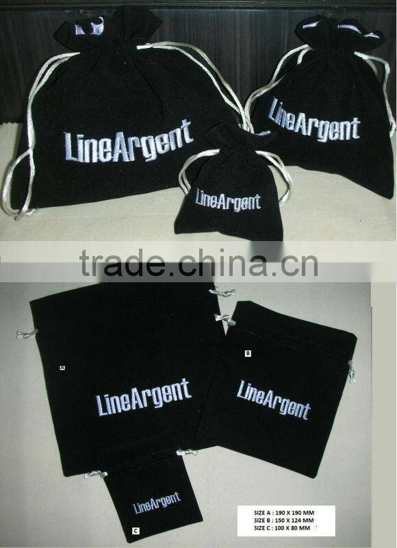 Promotional velvet gift pouch with drawstring