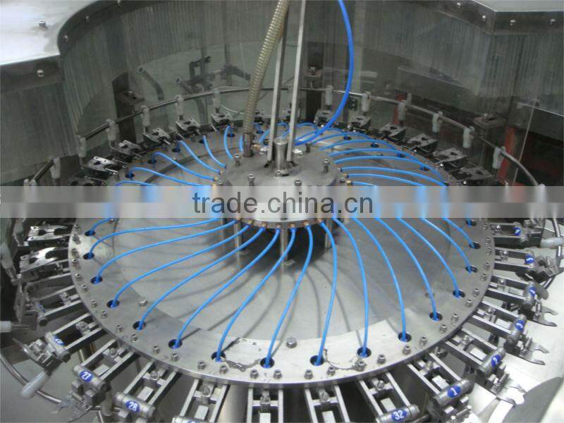 High quality gas containing water/carbonated water filling machine
