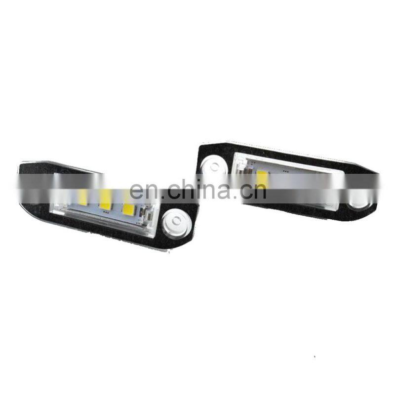 Carest 2Pcs Canbus LED License Plate Light for Volvo S80 XC90 S40 V60 XC60 S60 C70 V50 XC70 V70 White Car-Styling Number Lamp
