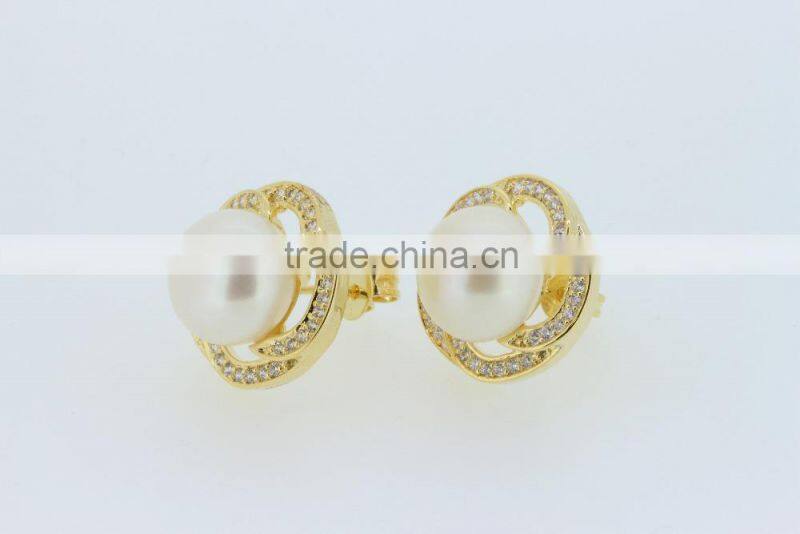 Lastest Design Gold Earring