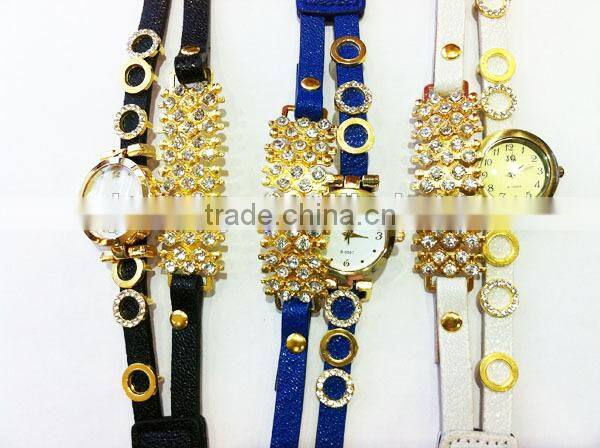 SWH 0651-3 China wholesalef genuine leather squre nail strap wrap ladies bracelet wrist watch