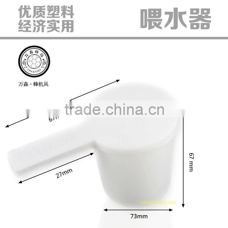 Beekeeping Tool Plastic entrance water bee feeder beekeeping equipments