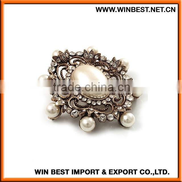 Wholesale in china fashion rhinestone brooch, rhinestone brooch,rhinestone flower brooch