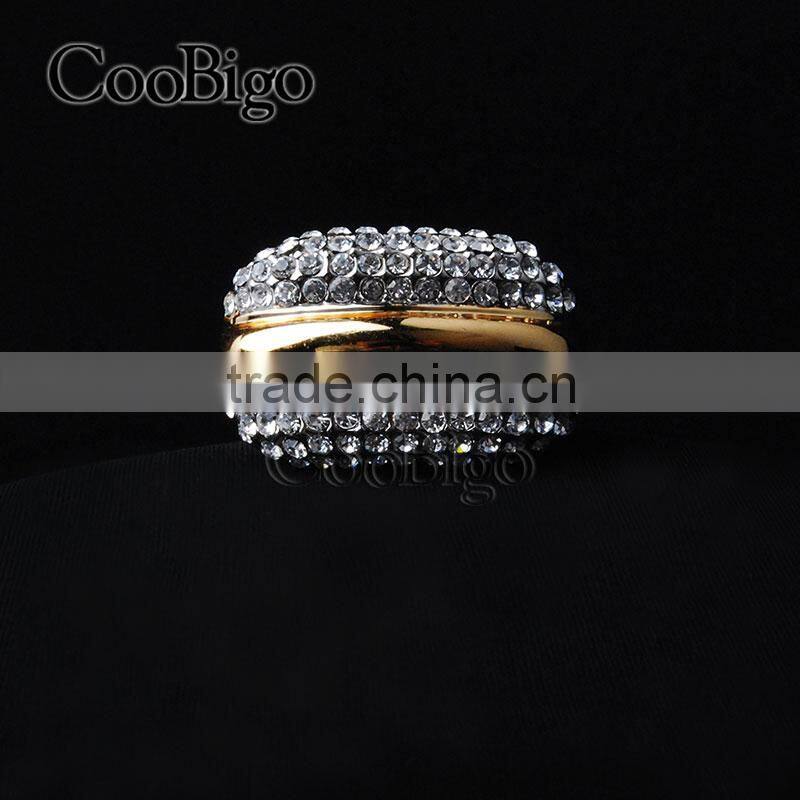 Fashion Jewelry Zinc Alloy Shinning Rhinestone Ring Ladies Wedding Party Show Gift Dresses Apparel Promotion Accessories