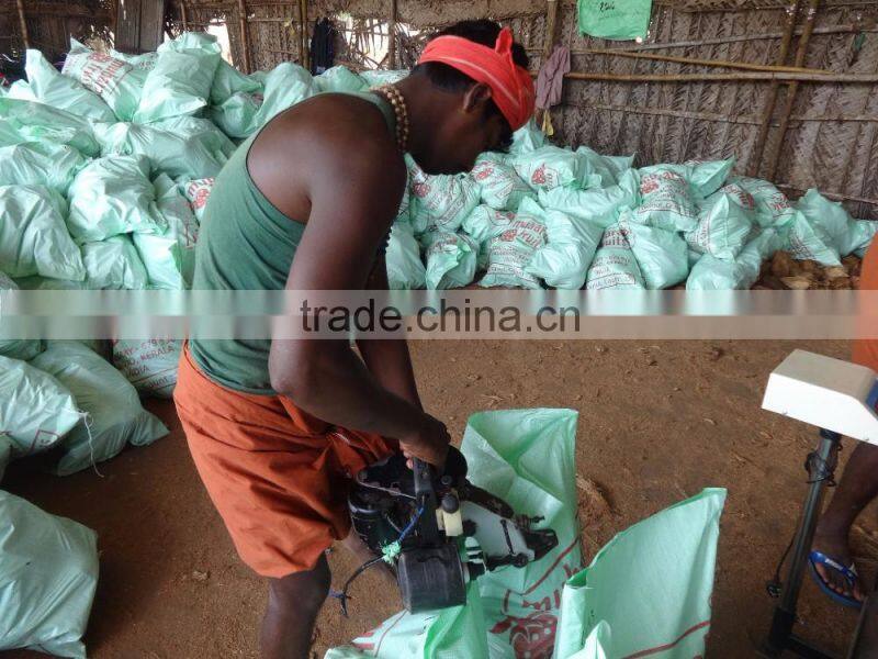 Pollachi Semi Husked Cocount