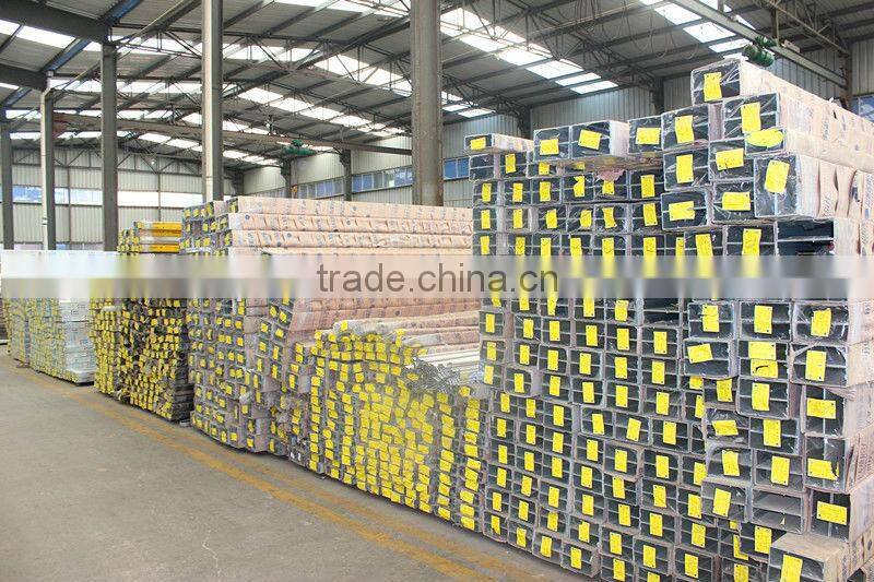 Powder coating aluminium profile for sliding window