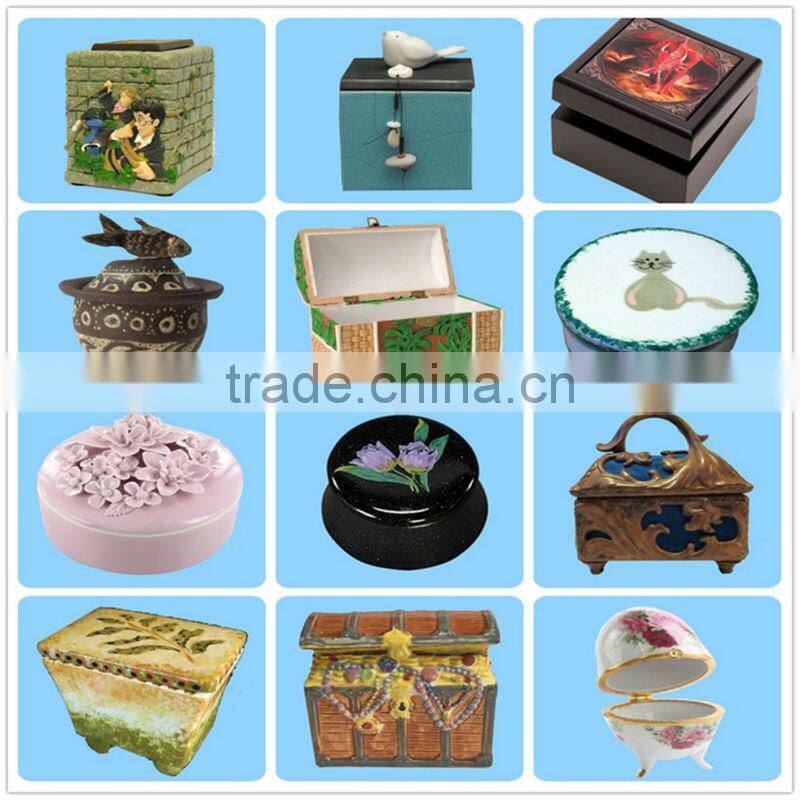 Jewelry antique treasure chest gift boxes with a cat
