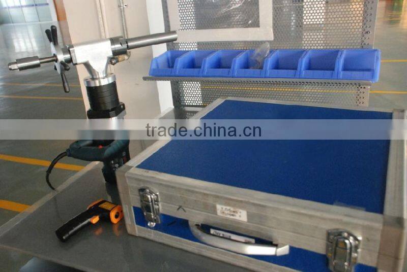 pipe cutting and beveling machine