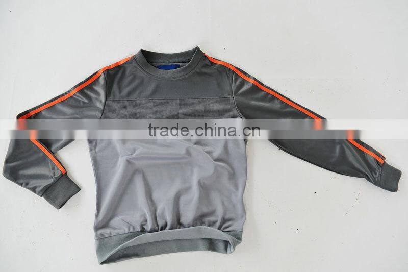 2016 new style Ladie's sports wear set with round neck by factory