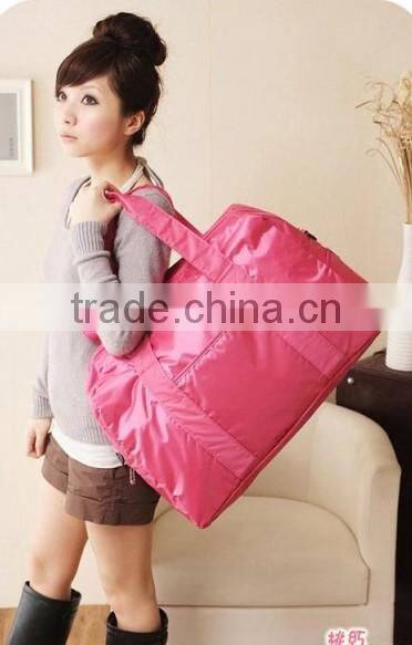 Large capacity portable travel bag
