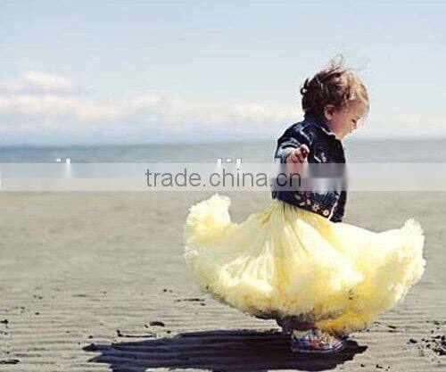 2016 wholesale boutique spring summer fashion casual design short fluffy Chiffon tutu skirt for baby girls