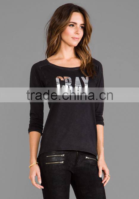 Metallic foil graphic rolled hem t-shirts