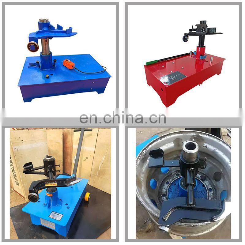 Tire changer machine for truck and bus big tubeless tire demount tool