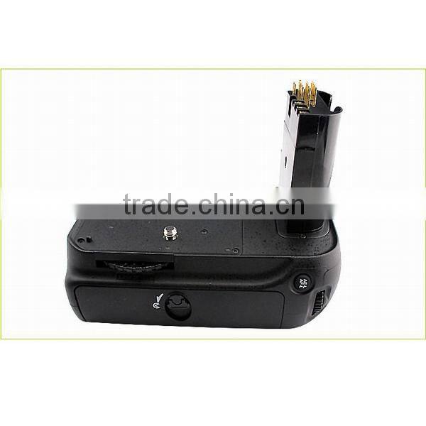 Commlite ComPak Battery Grip,Battery Pack for Nikon D80,D90