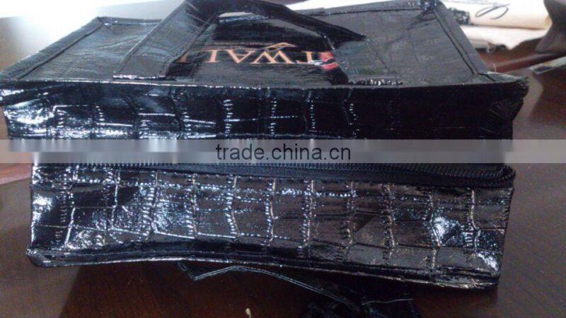 Lamination Non Woven Bag'S Material Has Special Grain On The Laminated Closed By Zipper
