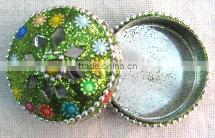 Small Sindoor Boxes / Small Kumkum Boxes / Gift Lac Boxes