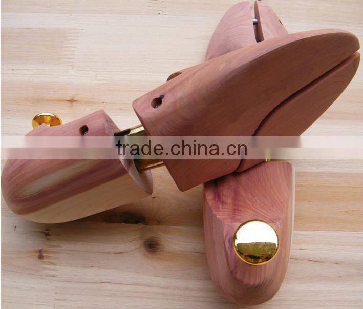 aromatic cedar shoe lasts for sale/wooden shoe stretcher