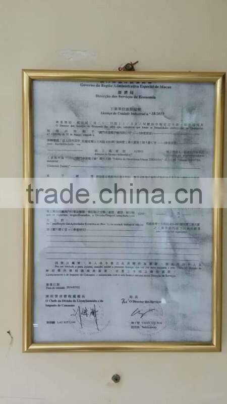 17inch Ultra-slim Small size Portable Hot sale B grade LCD TV(LCD TV made in Macau factory)