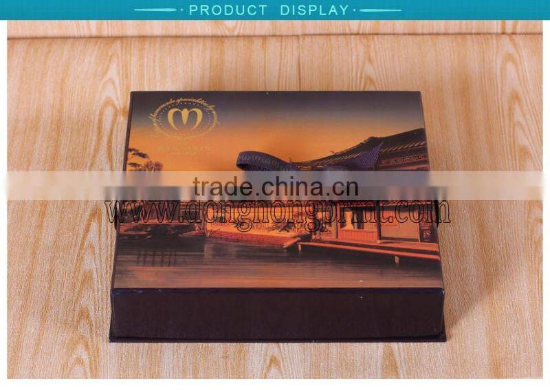 chocolate packaging box with plastic divider