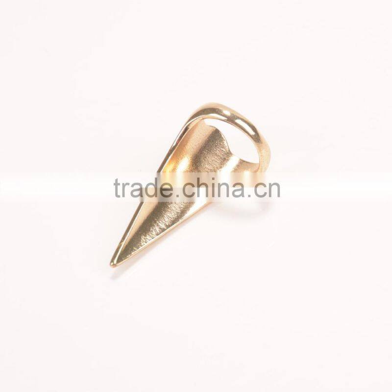 New Designs Fingernail Shaped Fake Gold Ring