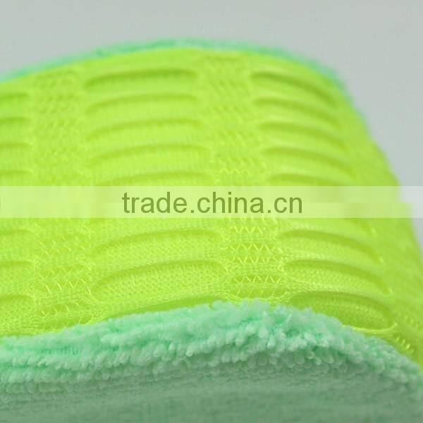 China manufacture Full color magic microfiber car Cleaning sponge block and coral fleece gloves