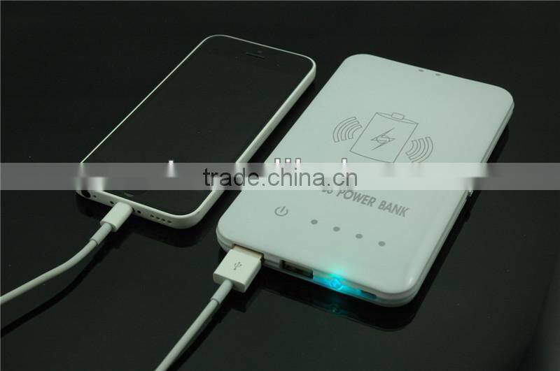 QI wireless charging power bank